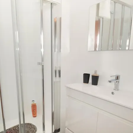 Sao Pedro Quiet Flat